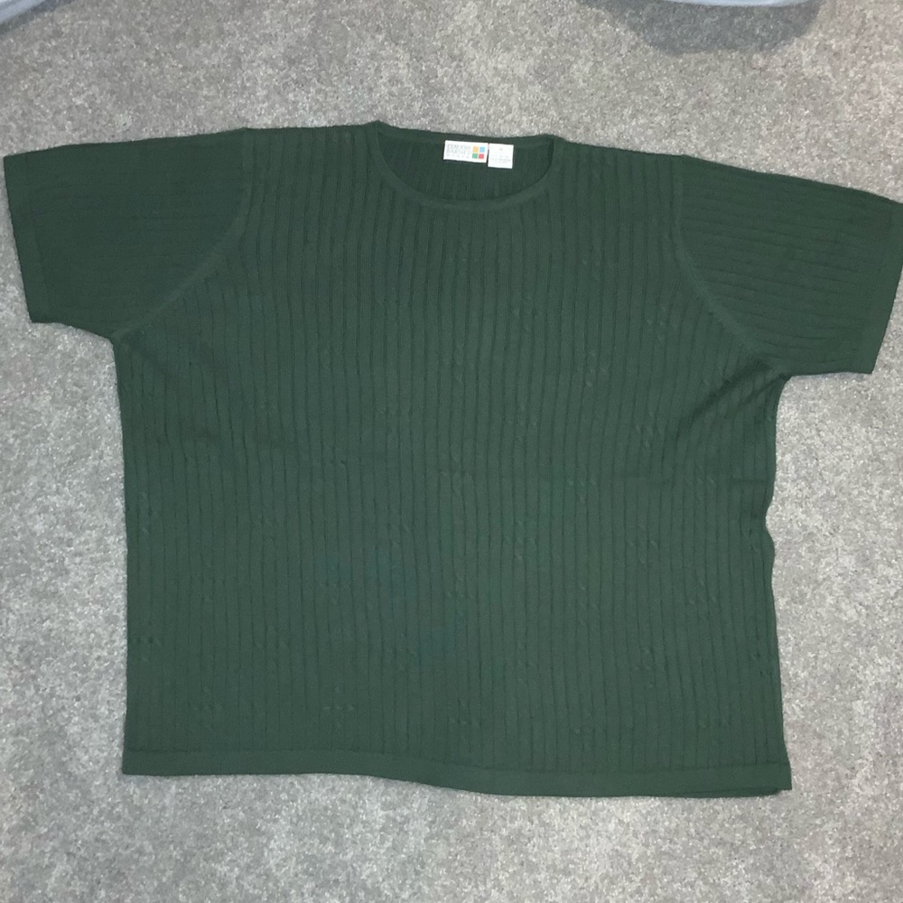 Claudia Barnes Plus Women’s Sweater Top